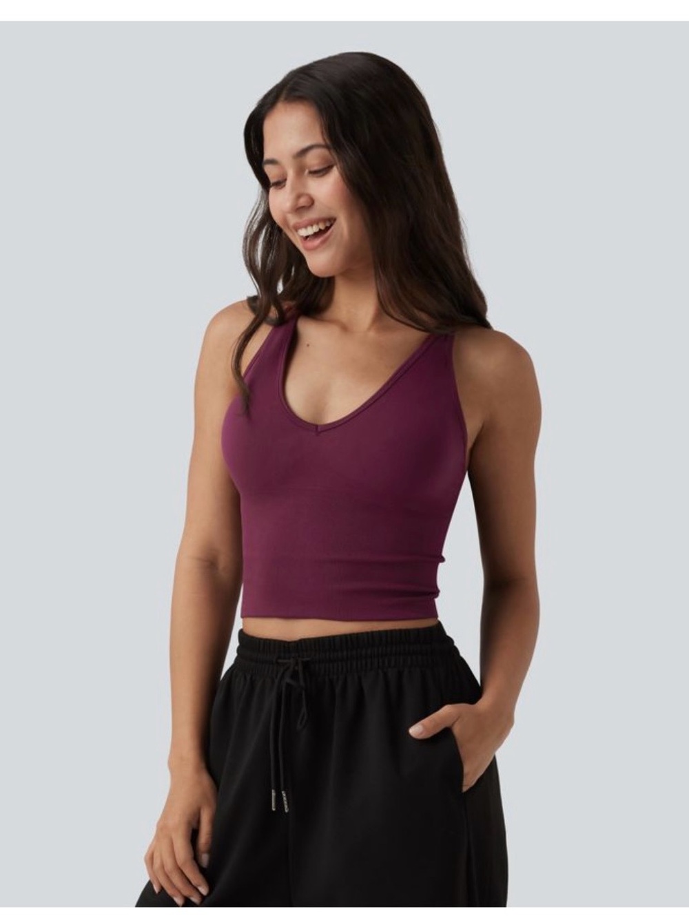HALARA Seamless V-Neck Crop Bra Top In Maroon